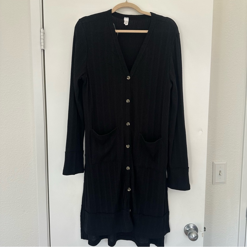 CY Fashion Black Long Cardigan with Button Front‎ Medium